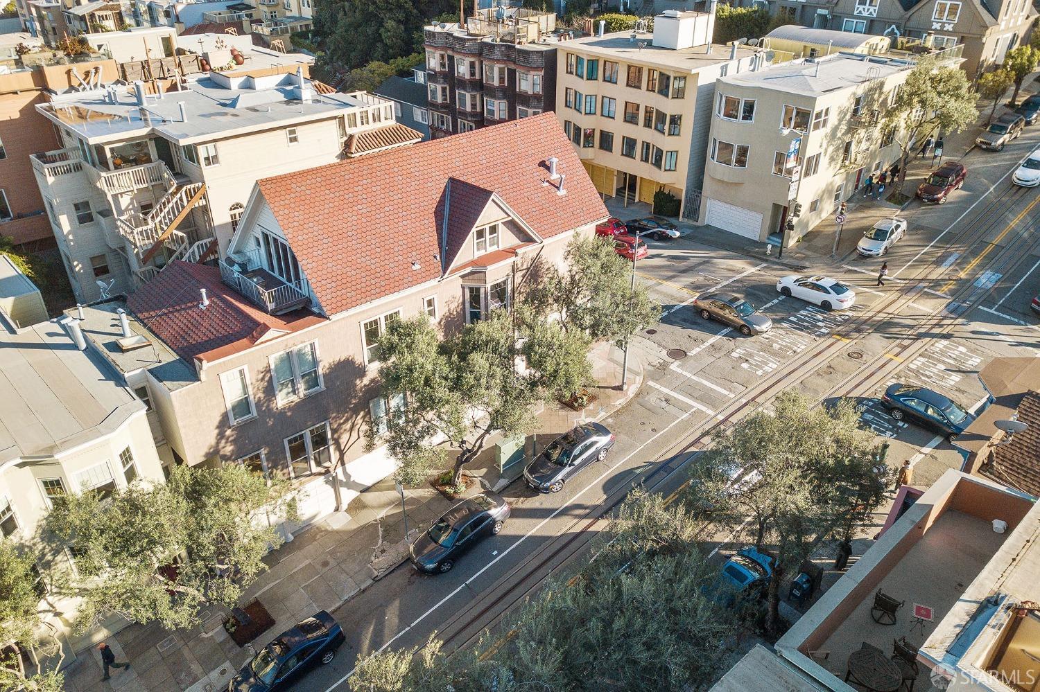 2606 Hyde Street