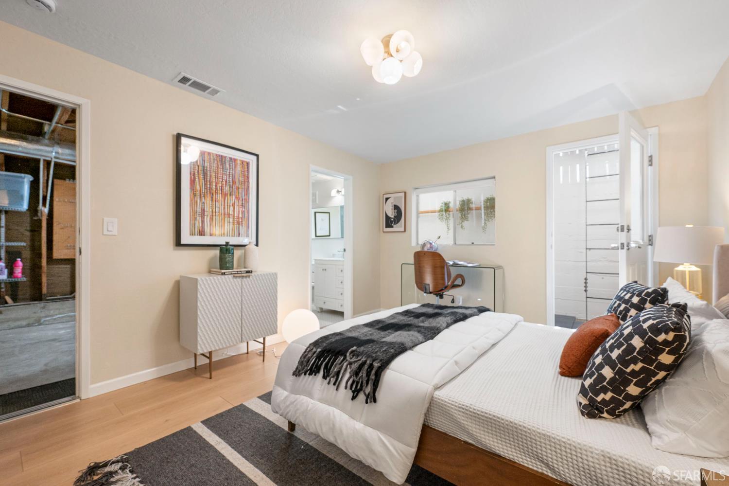 35 Stanford Heights Avenue