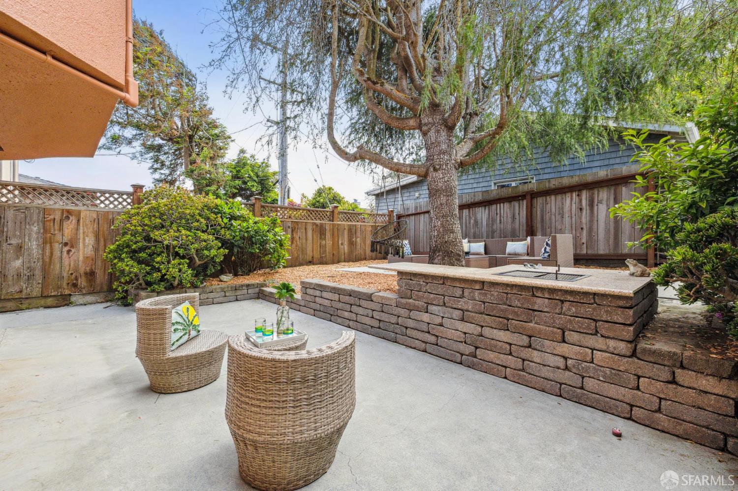 301 Montecito Avenue