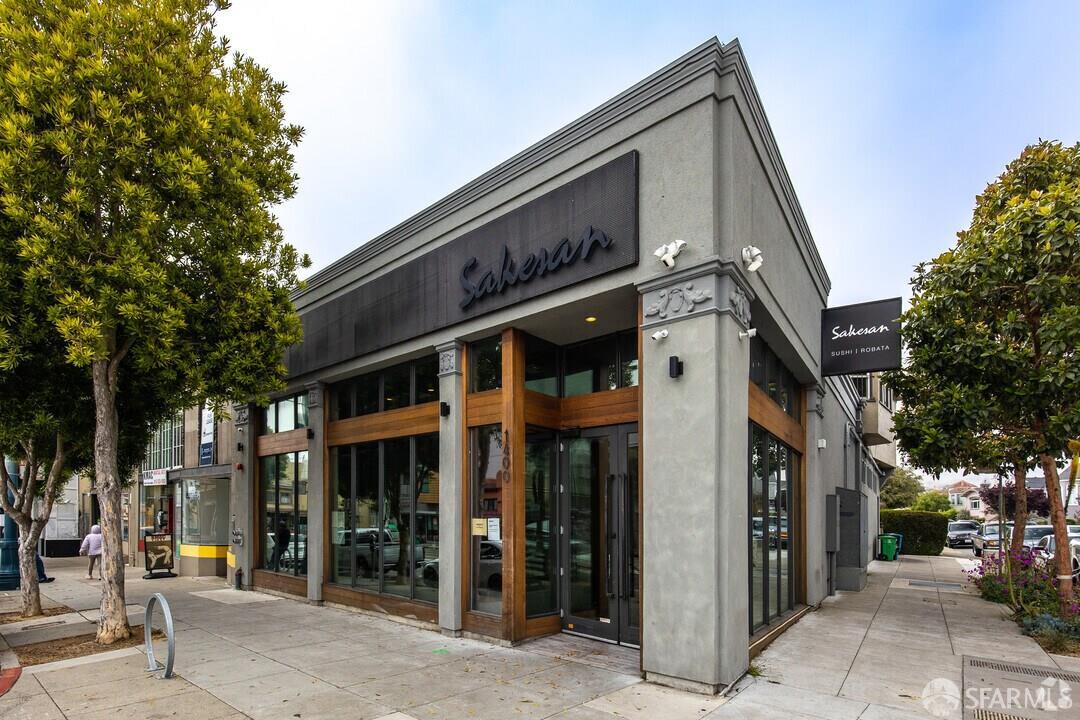 301 Montecito Avenue