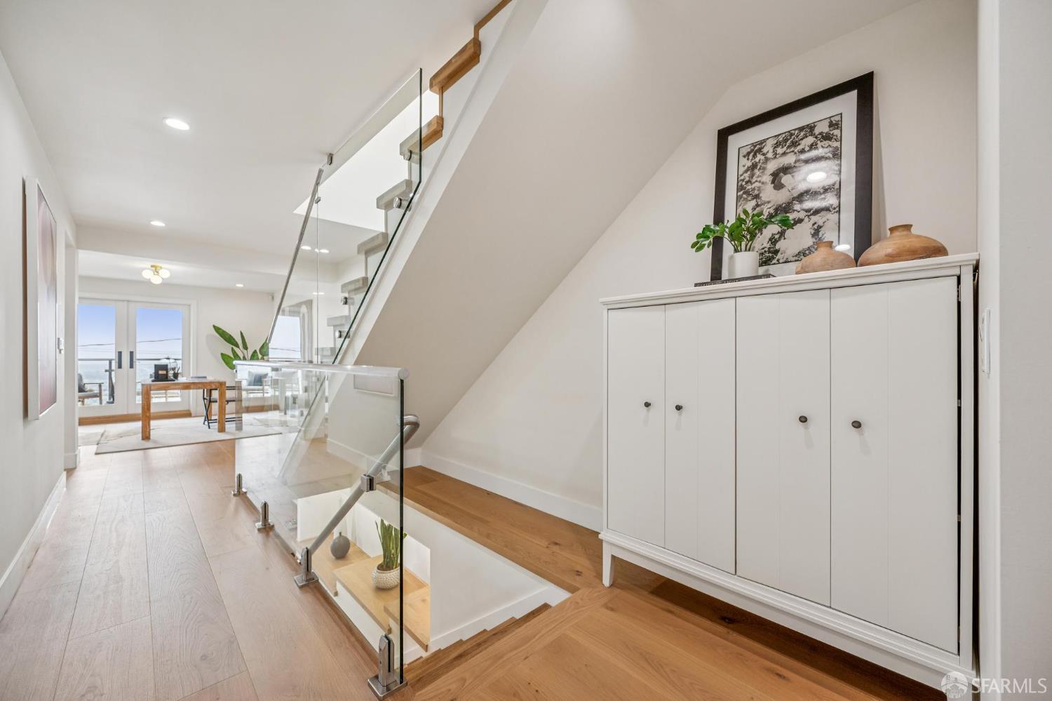 33 Rio Court
