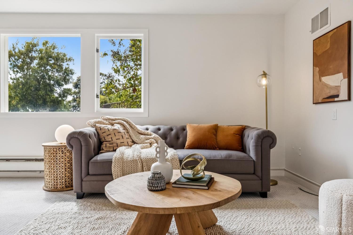 95 Santa Paula Ave