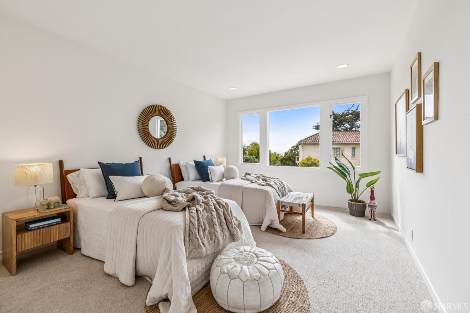 95 Santa Paula Ave