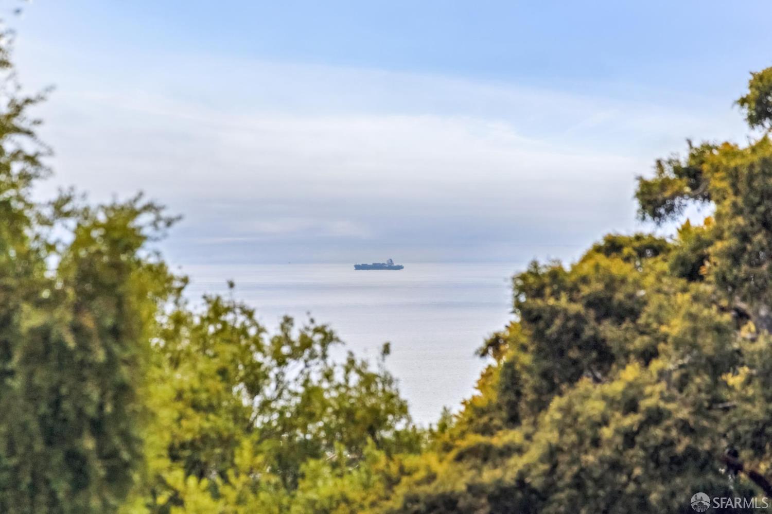 95 Santa Paula Ave