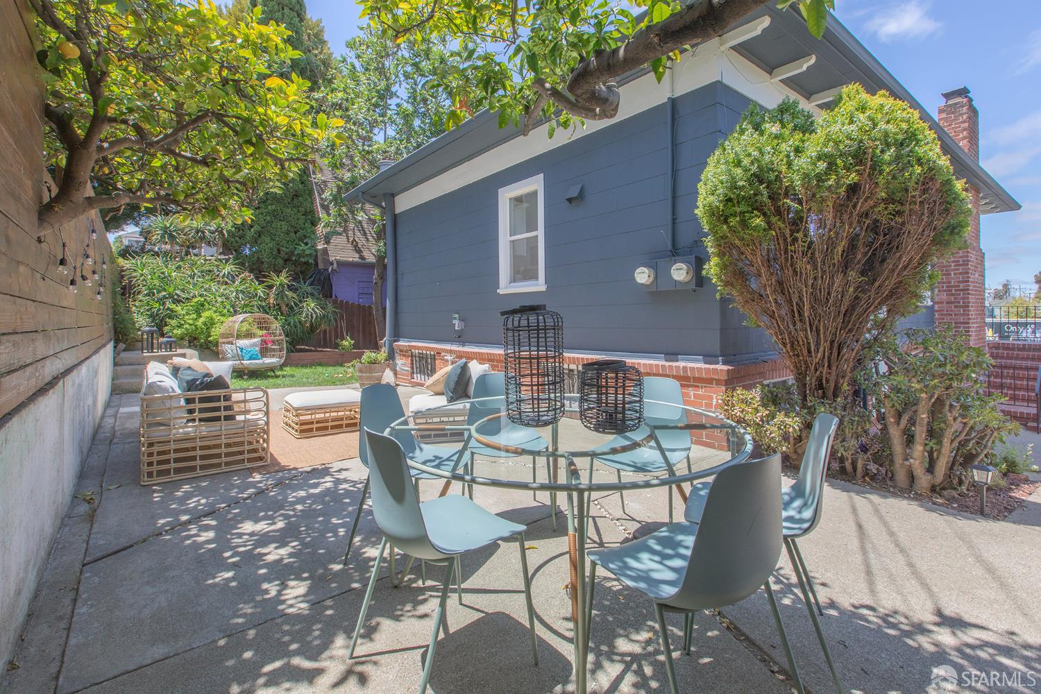 3432 Champion Street