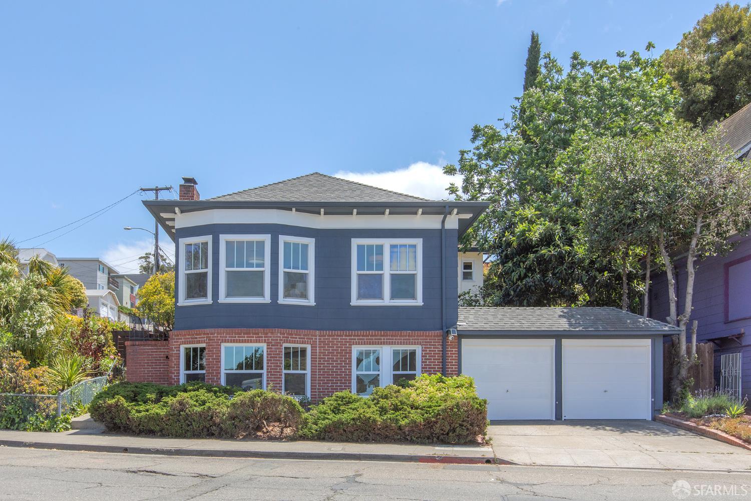 3432-3434 Champion Street