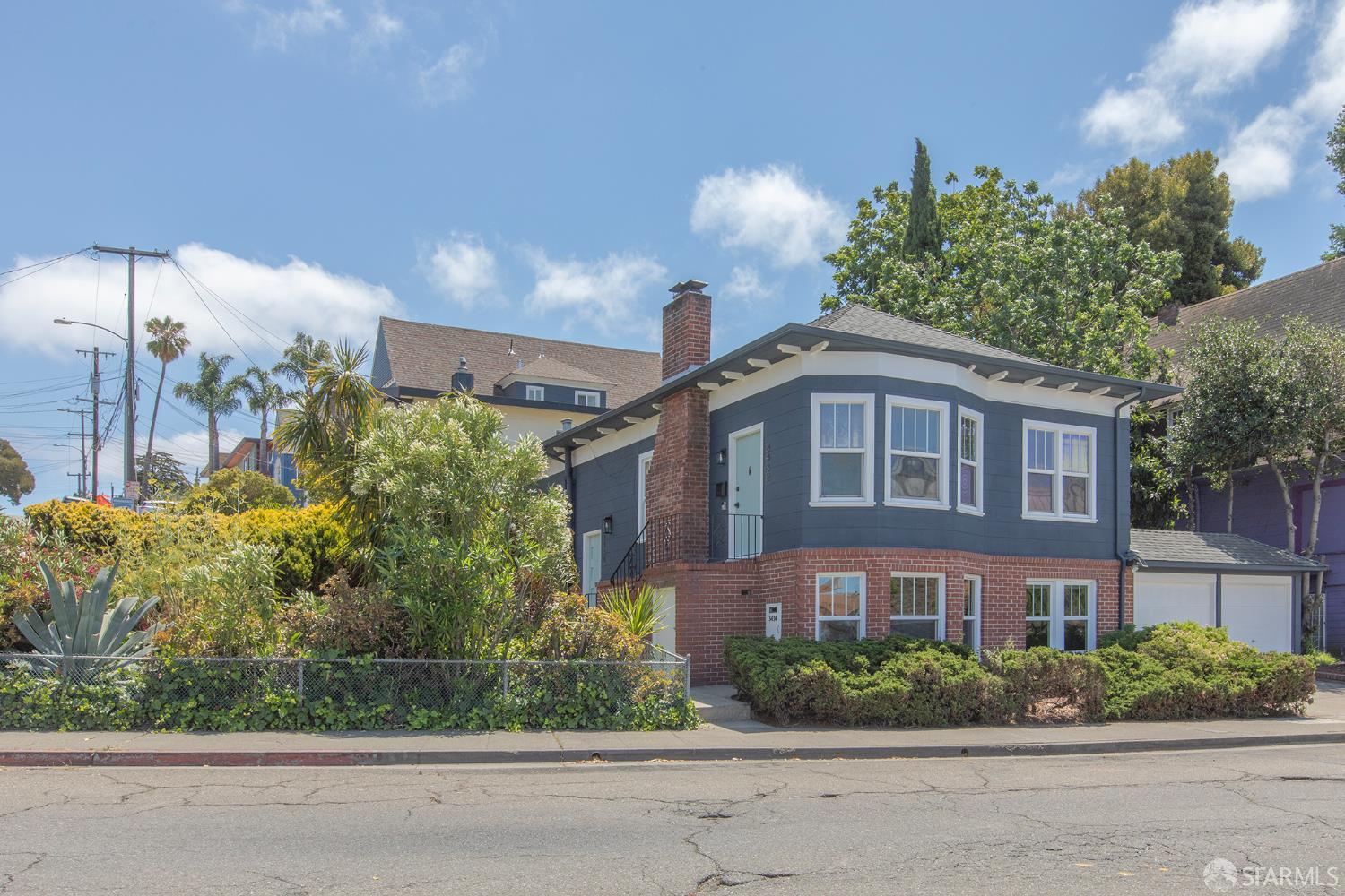 3432-3434 Champion Street