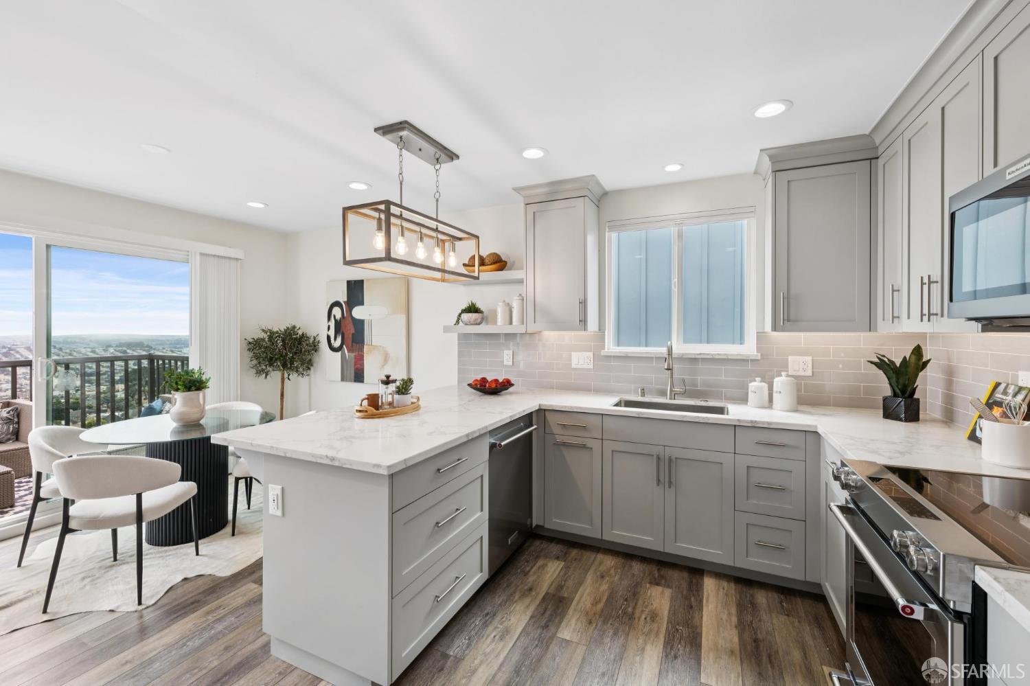 150 Cresta Vista Dr