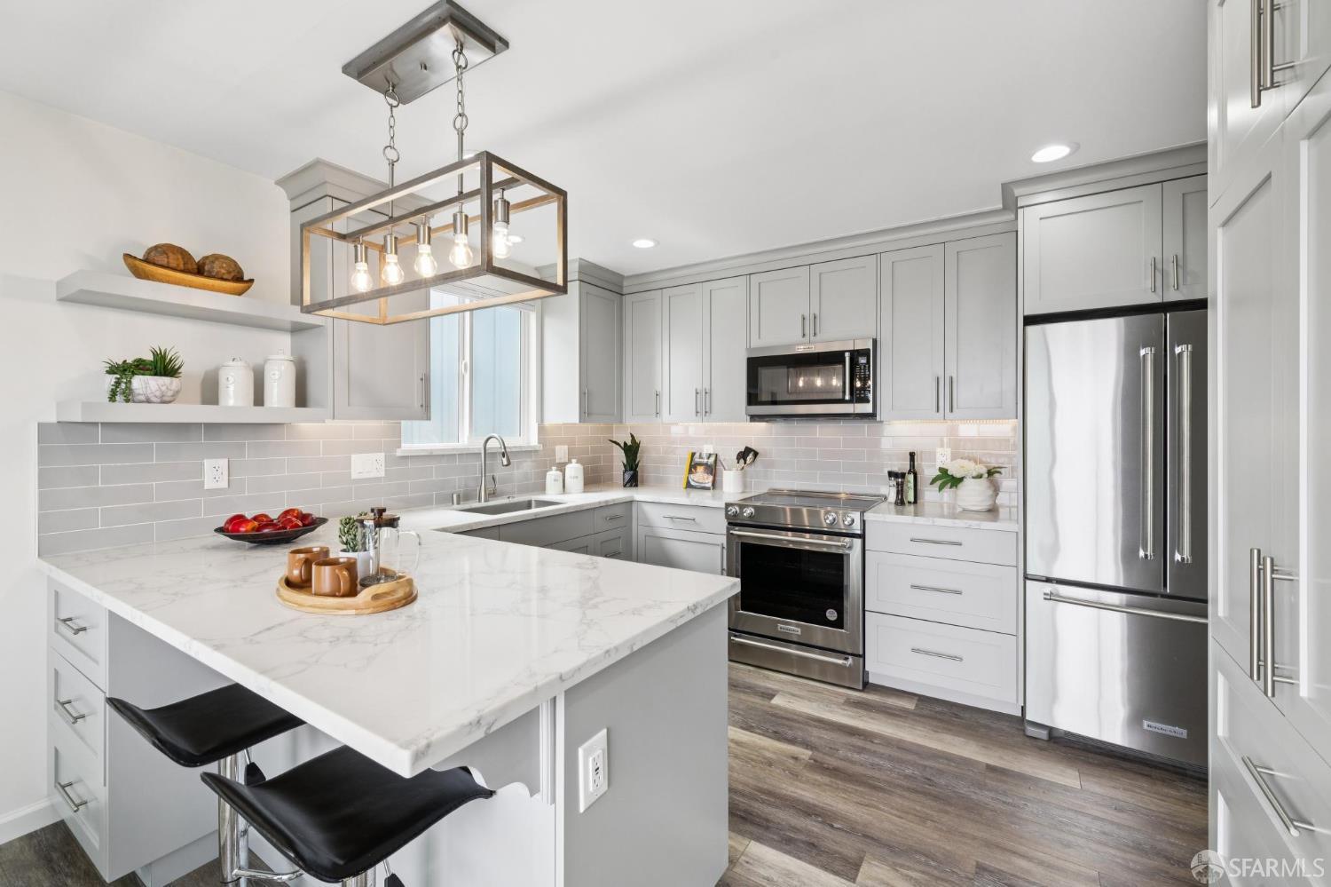 150 Cresta Vista Dr