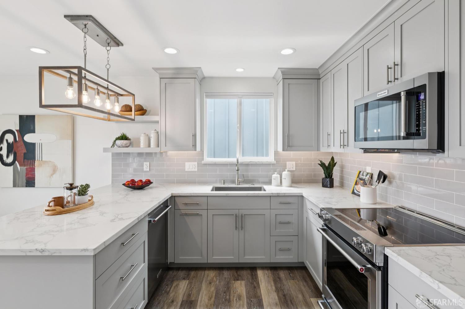 150 Cresta Vista Dr