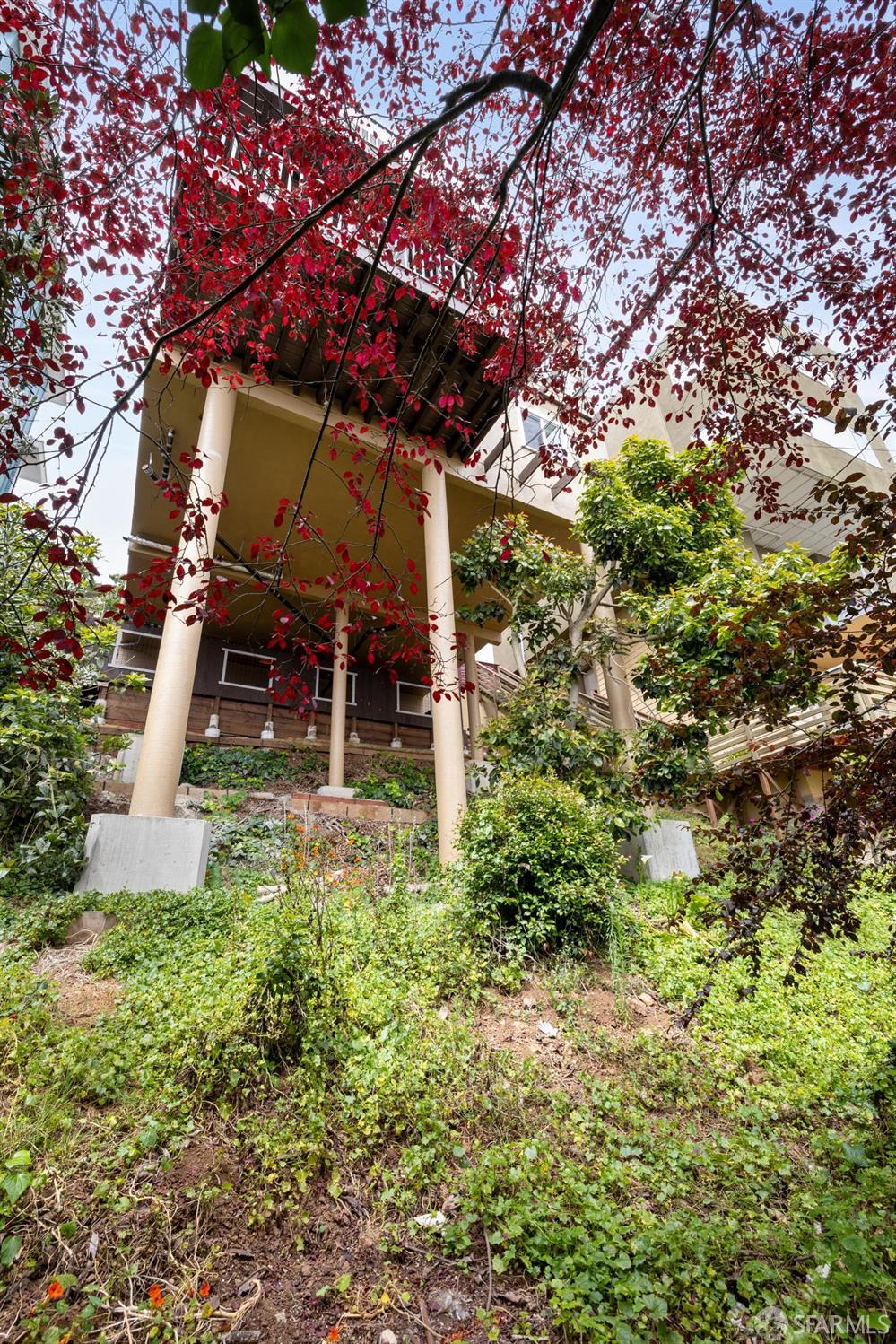 150 Cresta Vista Dr