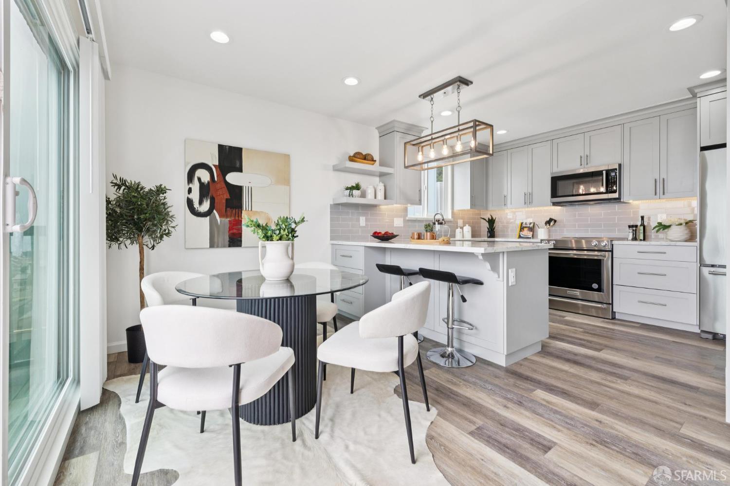 150 Cresta Vista Dr