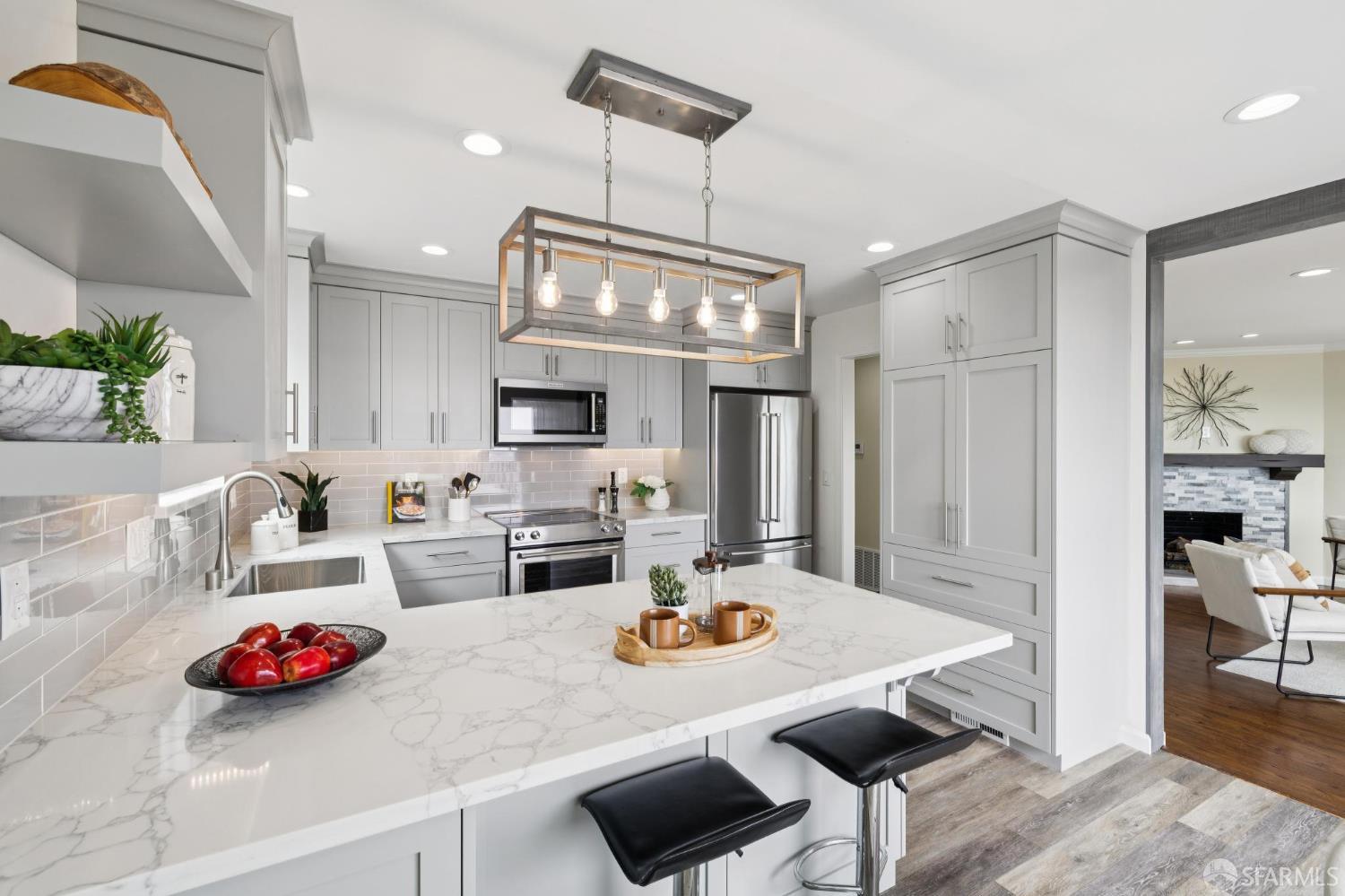 150 Cresta Vista Dr