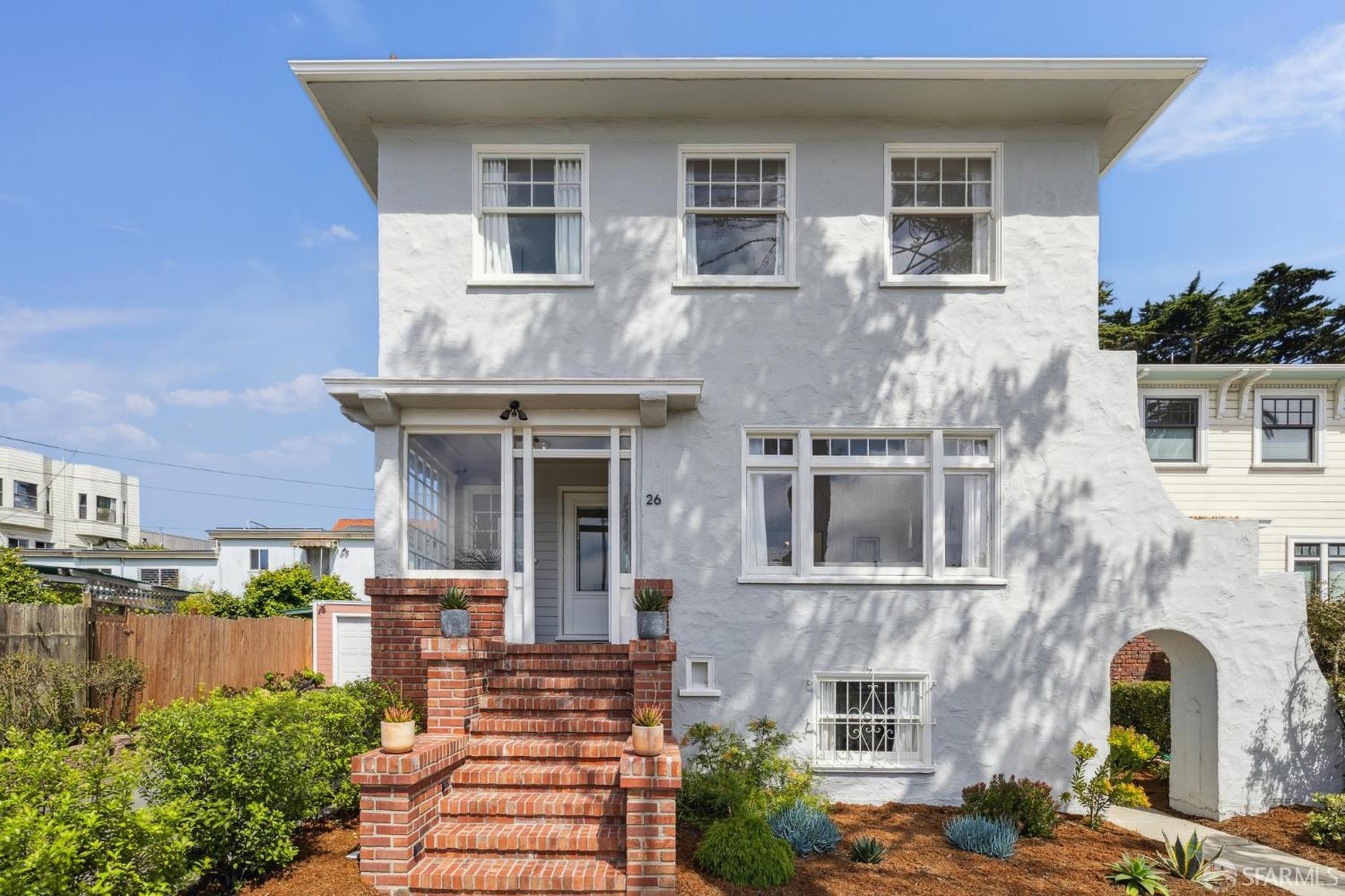 26 Urbano Drive