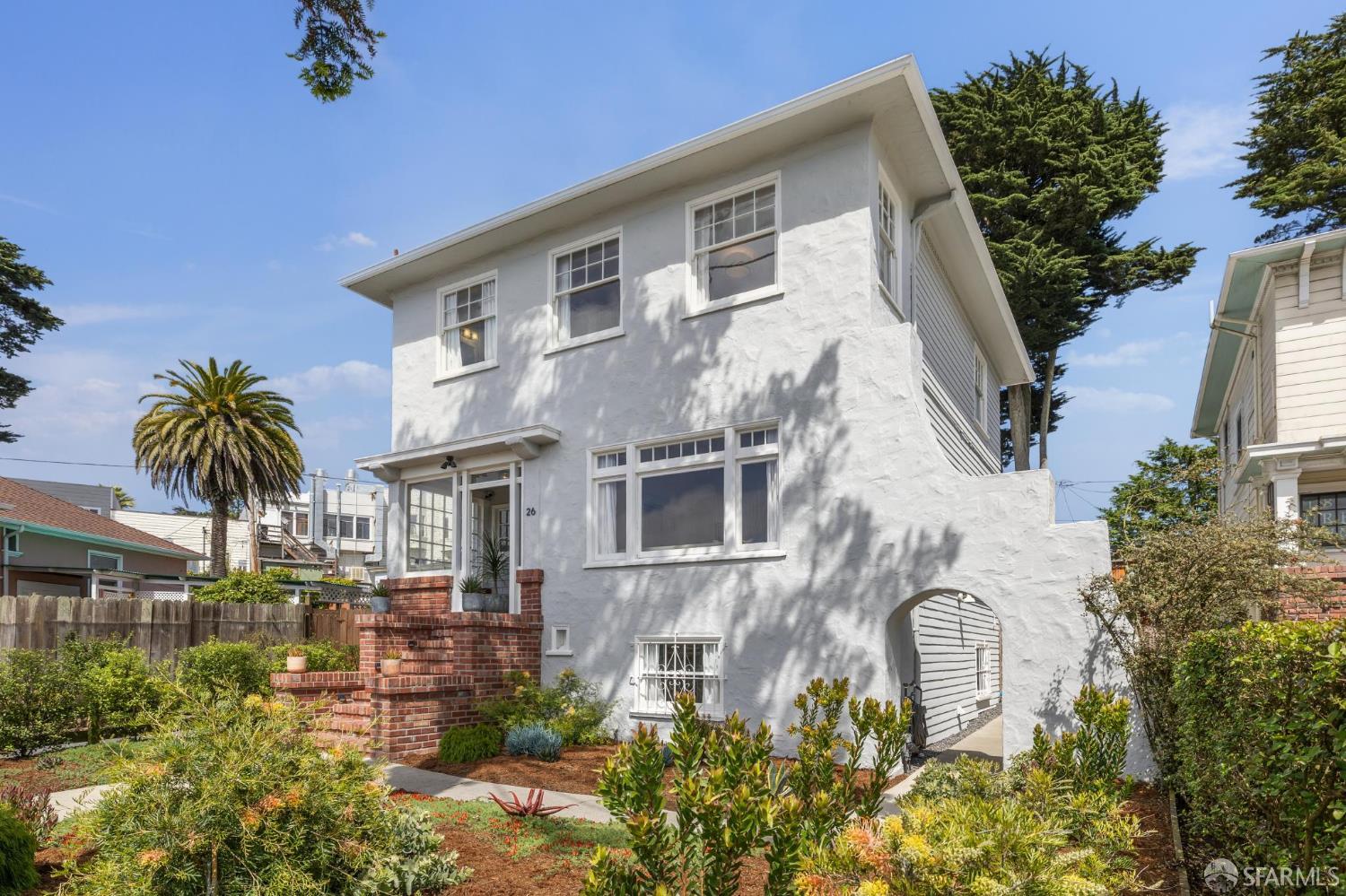 26 Urbano Drive