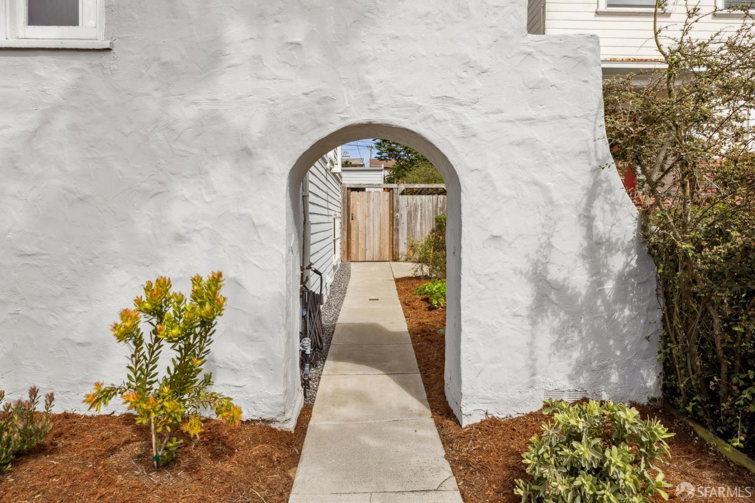 26 Urbano Drive