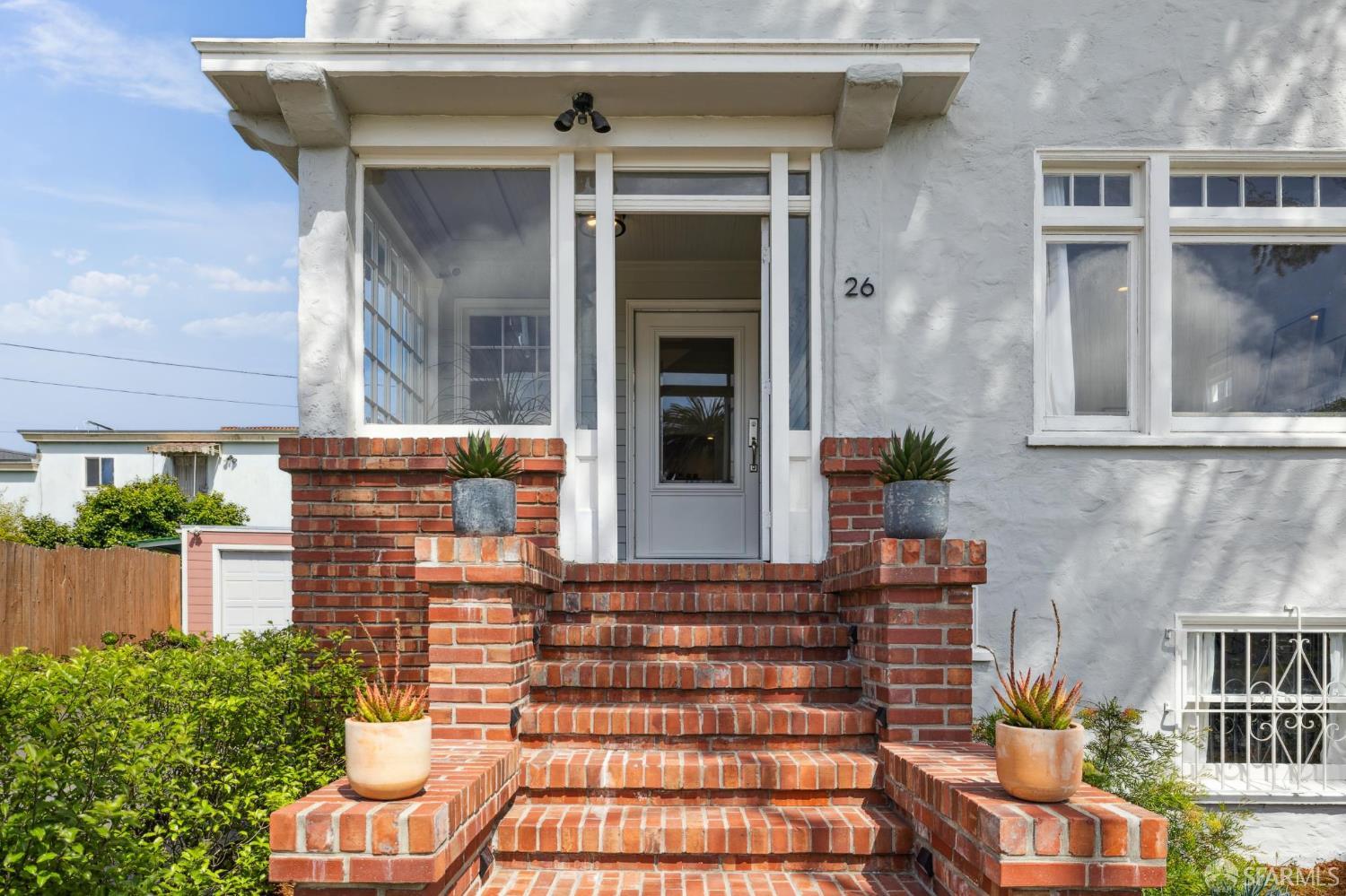 26 Urbano Drive