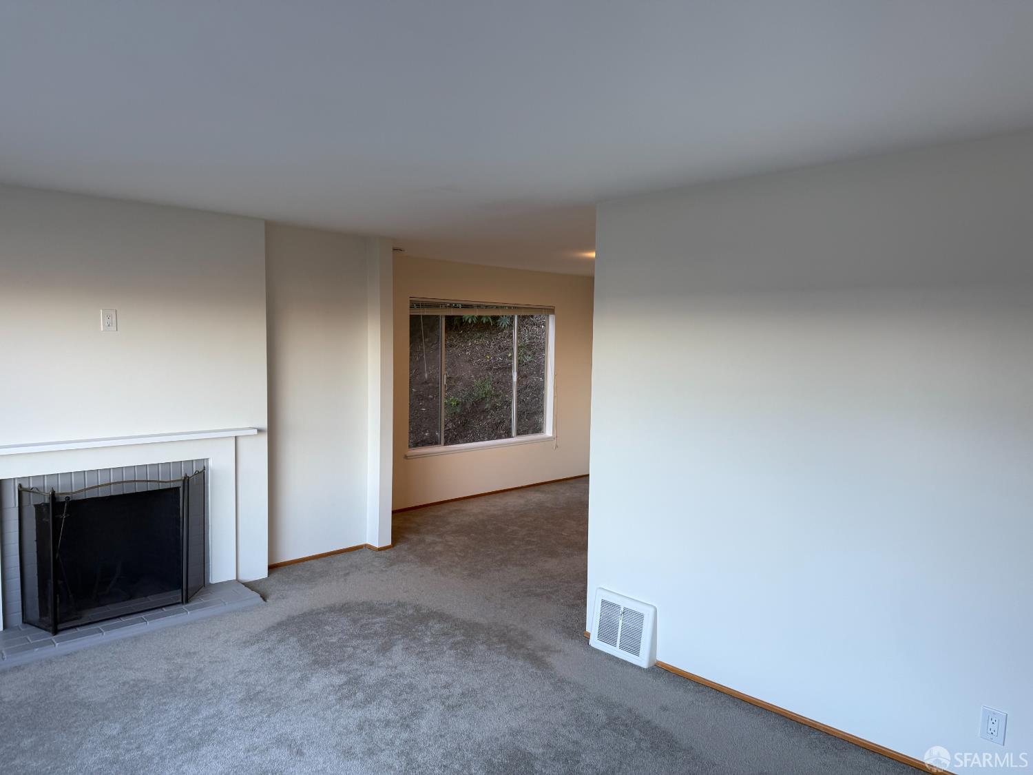 160 Devonshire Way