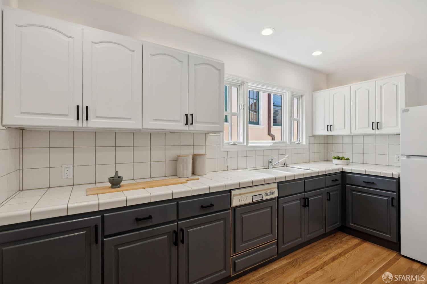 2 Marne Avenue