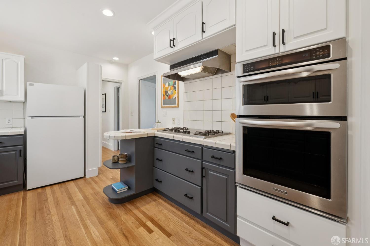 2 Marne Avenue