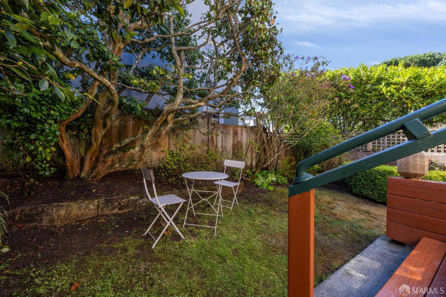 2 Marne Avenue