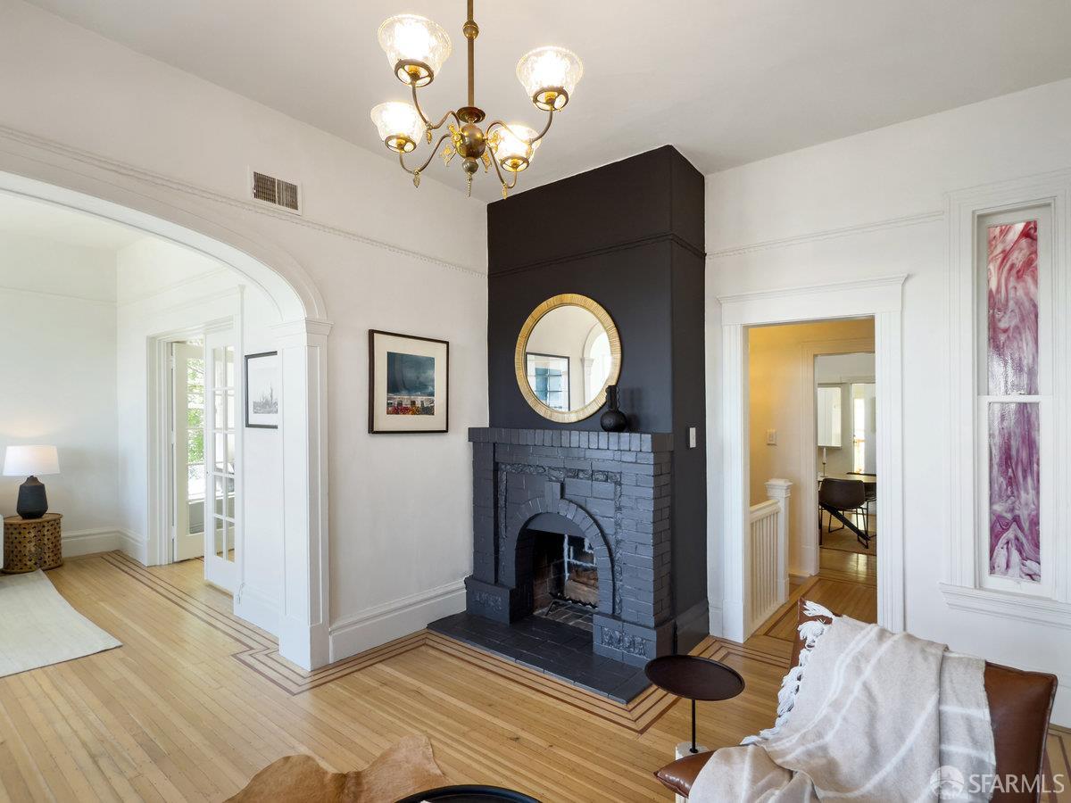 118-120 Hoffman Avenue