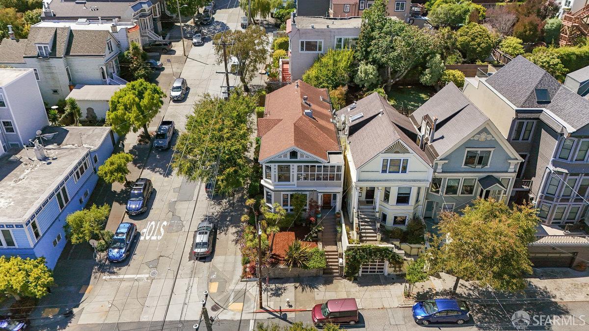 118-120 Hoffman Avenue