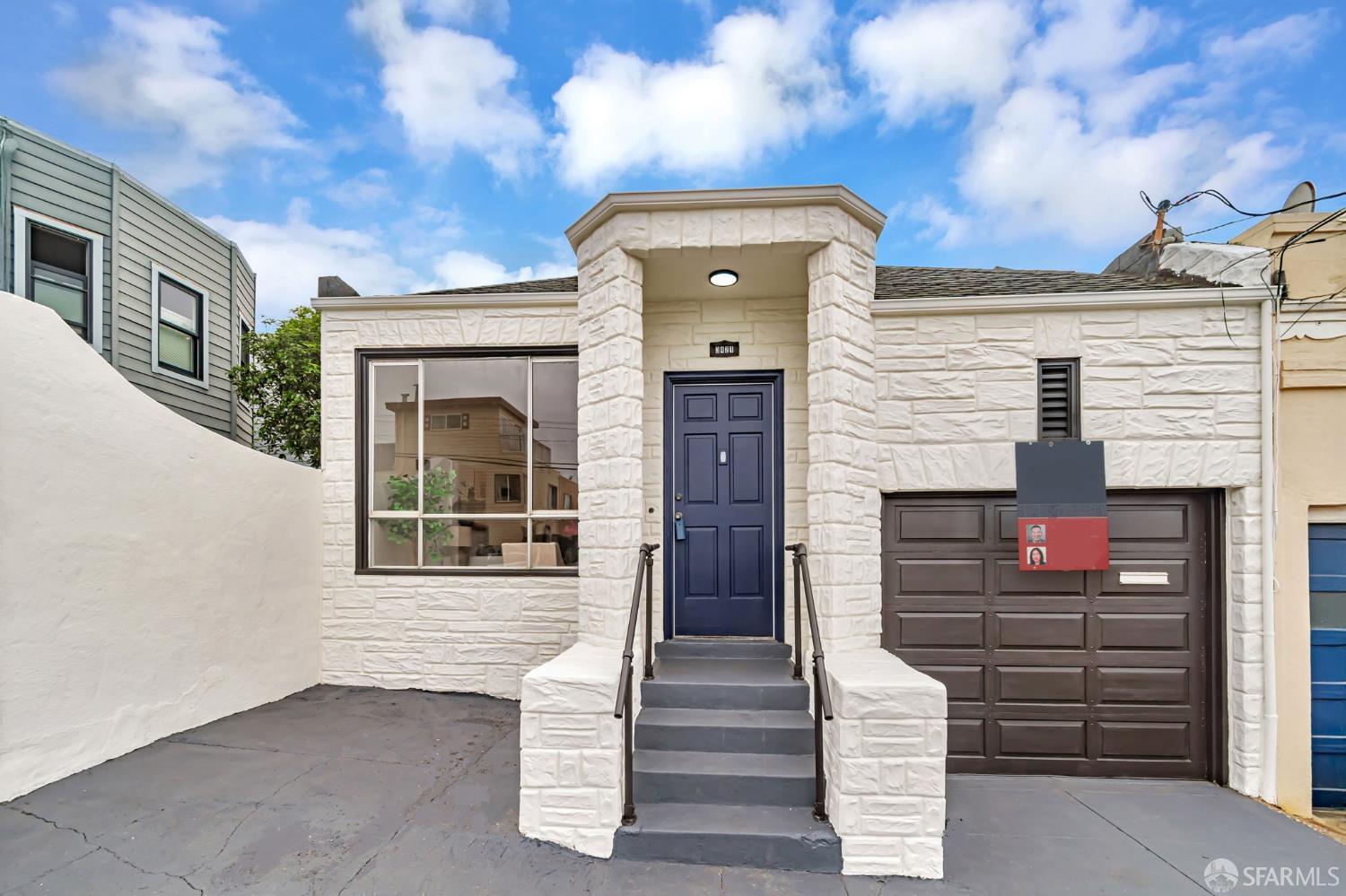 3421 Rivera Street
