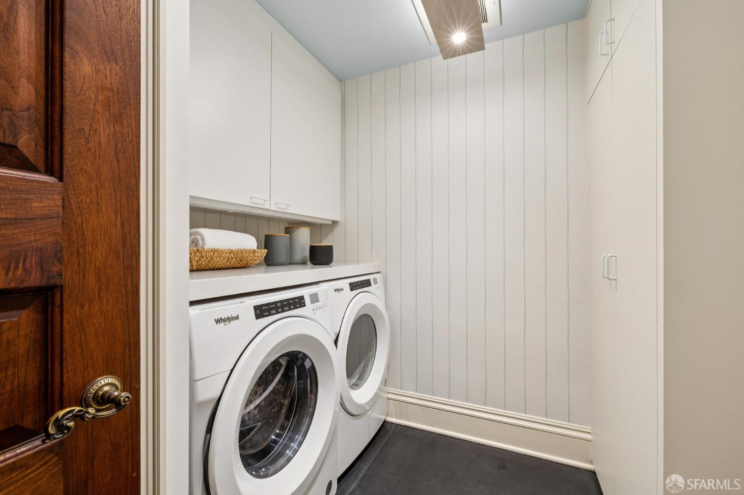 611 Washington Street # 2402