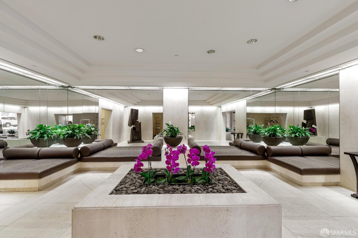 611 Washington Street # 2402