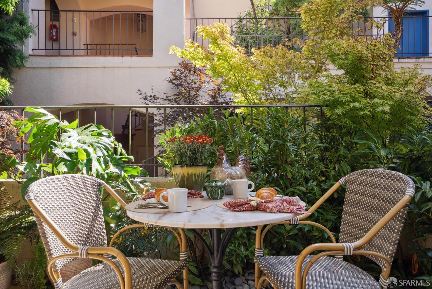 165 Francisco Street # 11