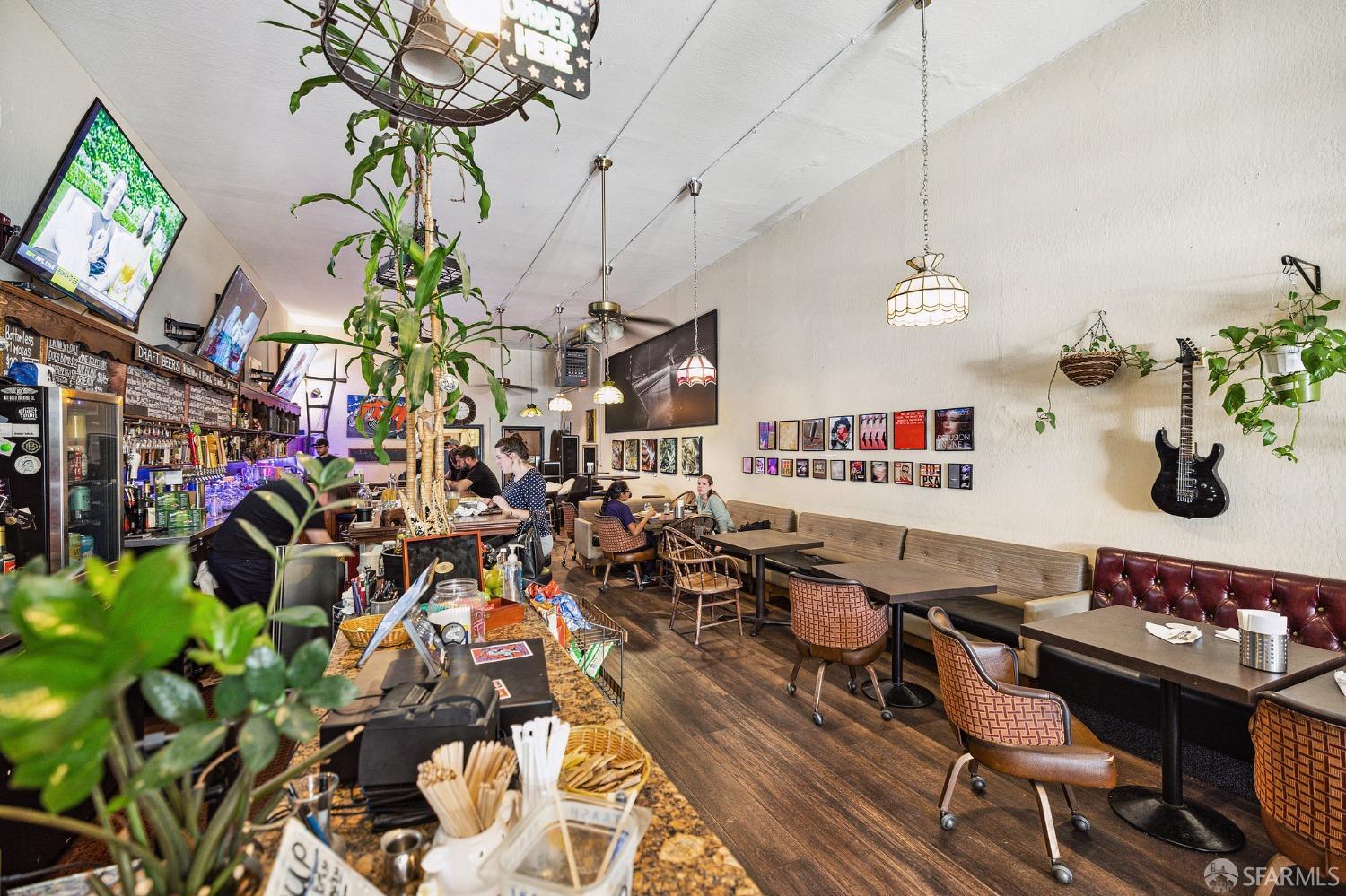 423 South Van Ness Avenue