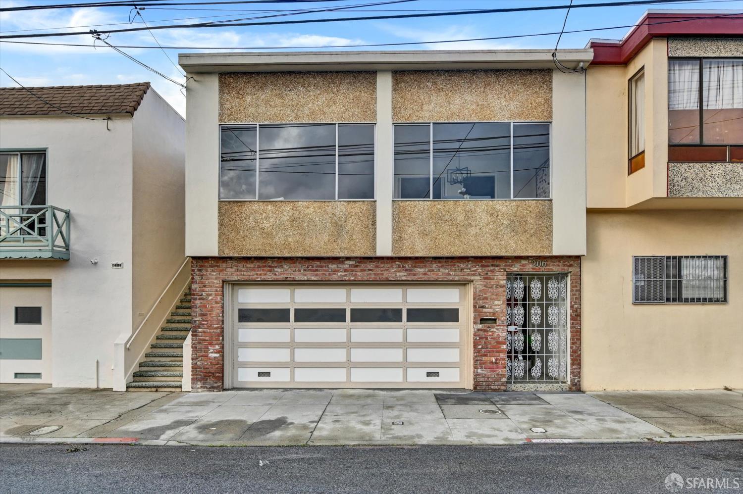 206 Somerset Street