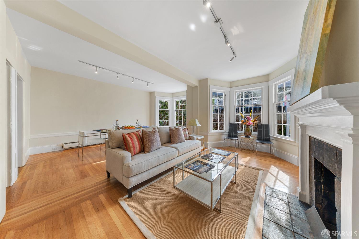 1272-1276 Sacramento Street