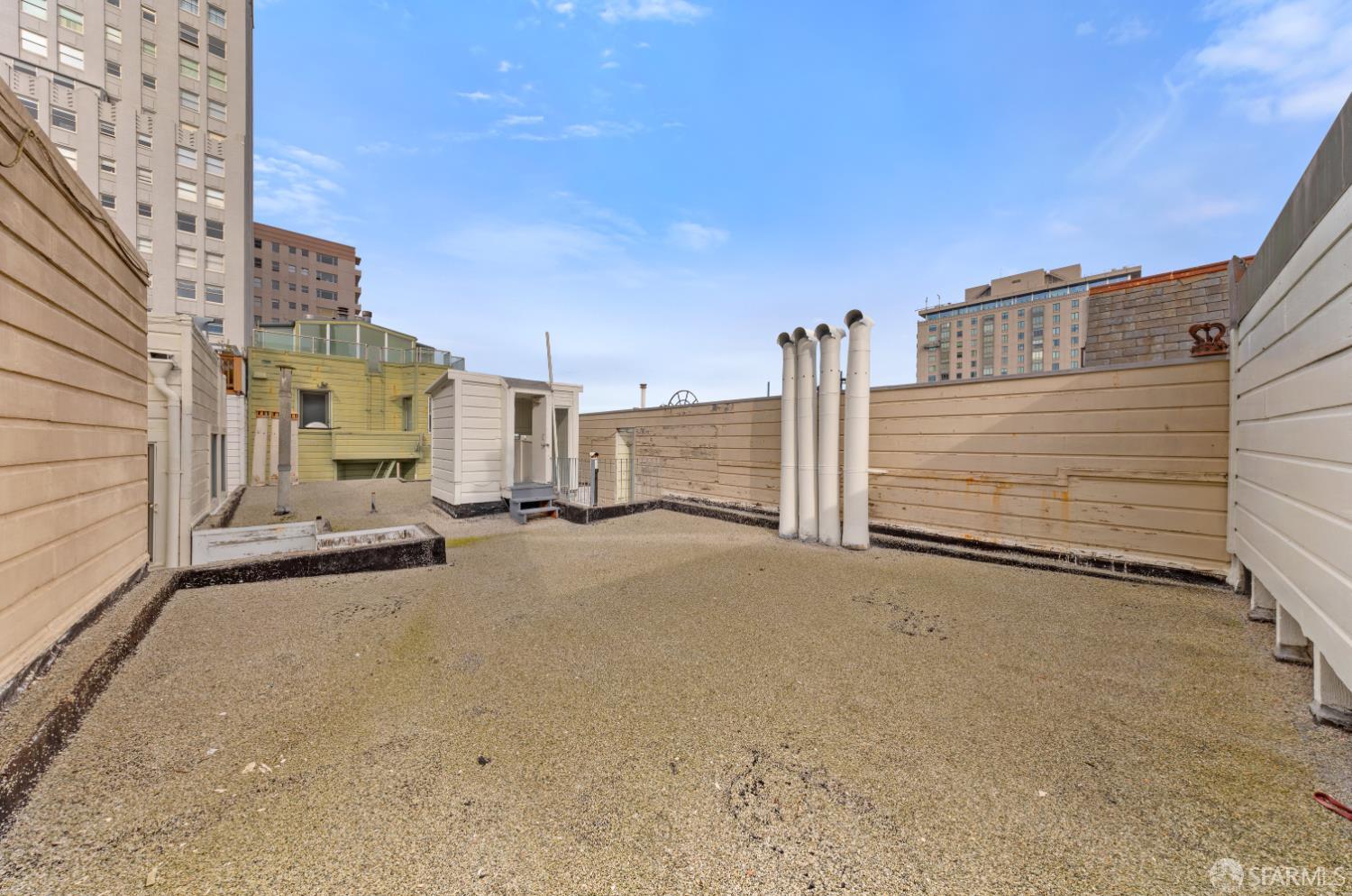 1272-1276 Sacramento Street