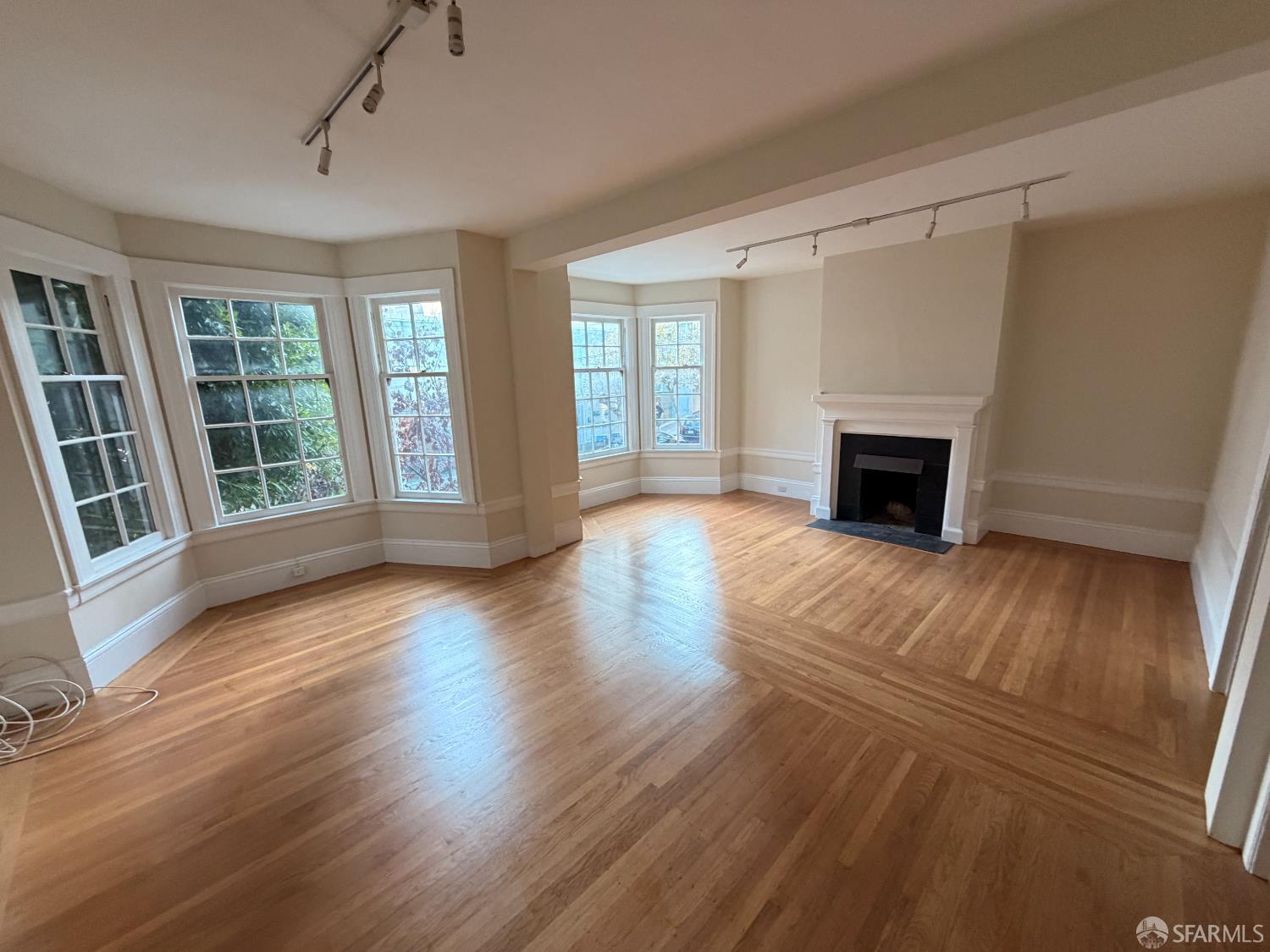 1272-1276 Sacramento Street