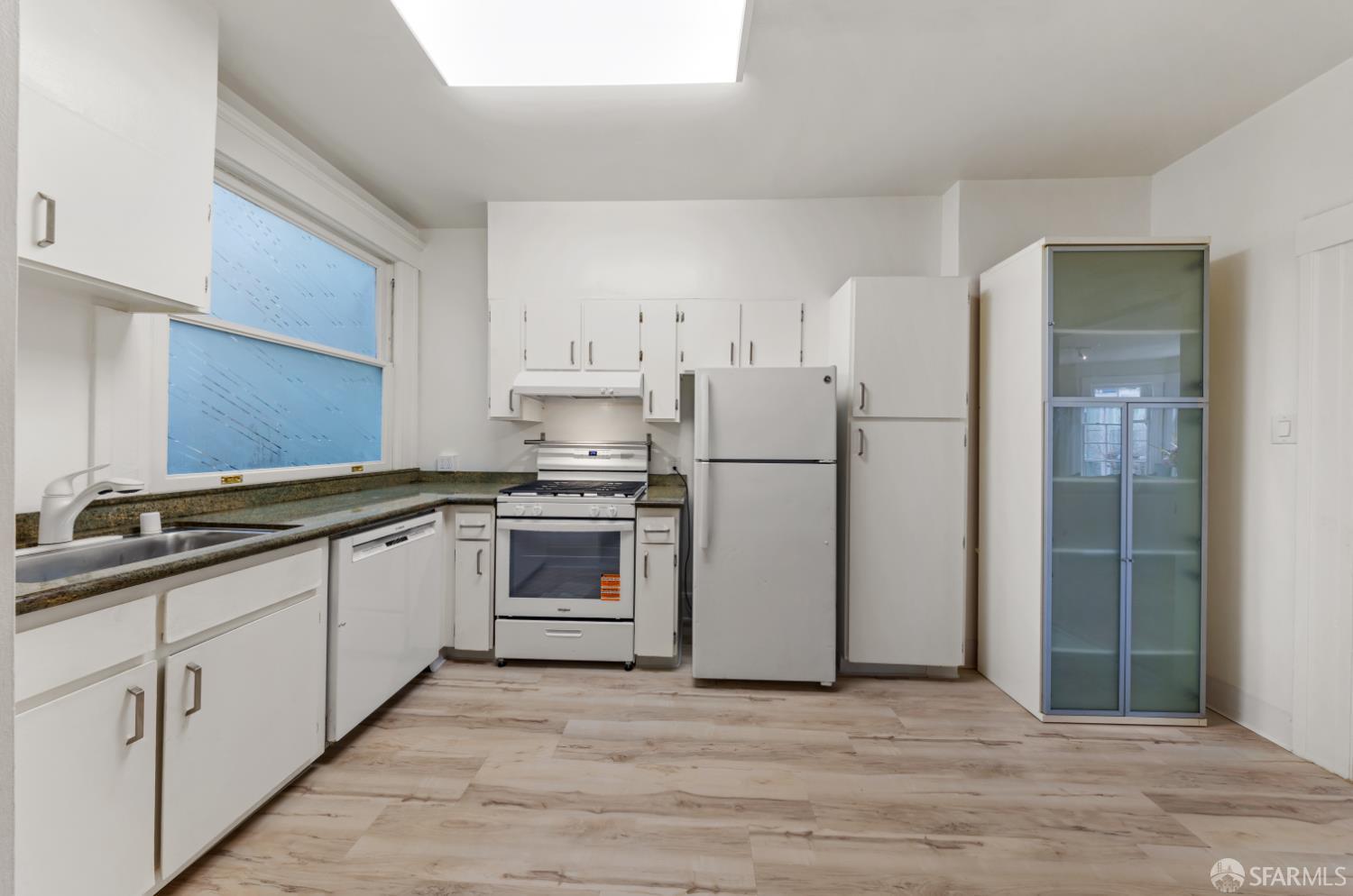 1272-1276 Sacramento Street