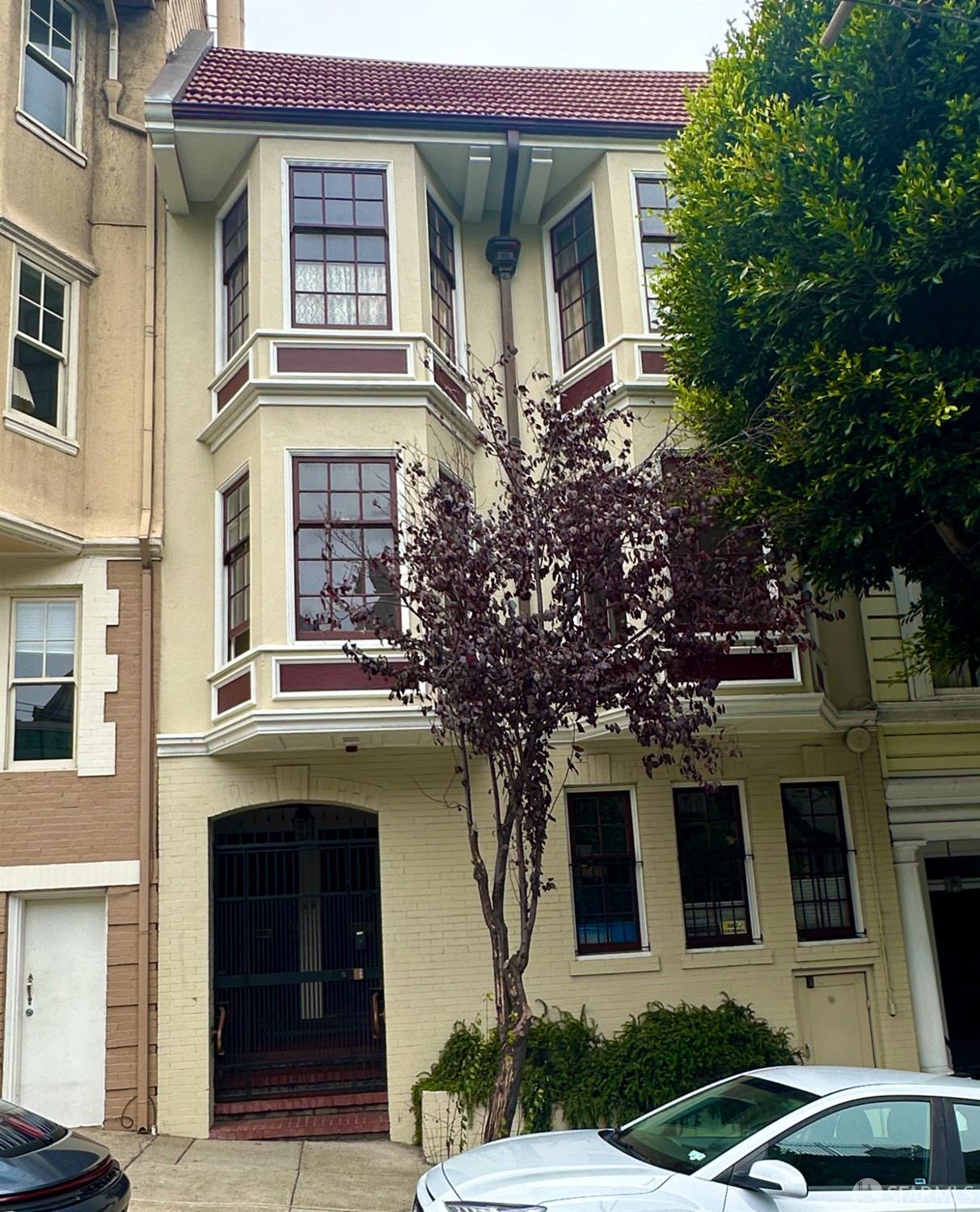 1272-1276 Sacramento Street