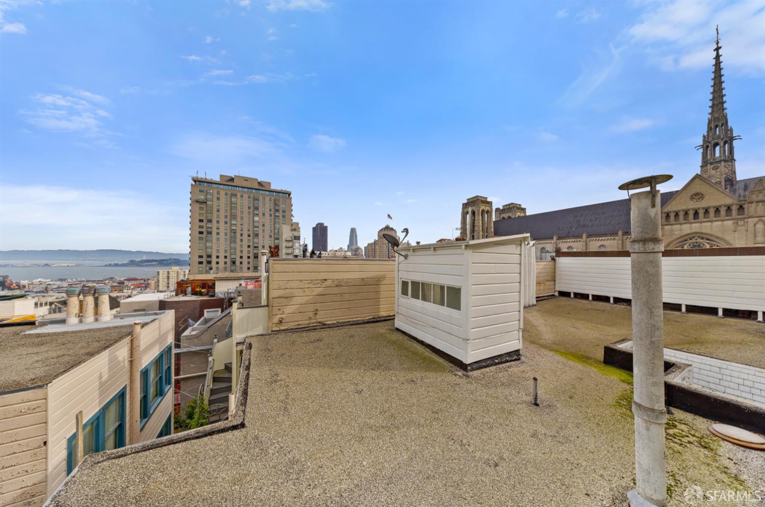 1272-1276 Sacramento Street