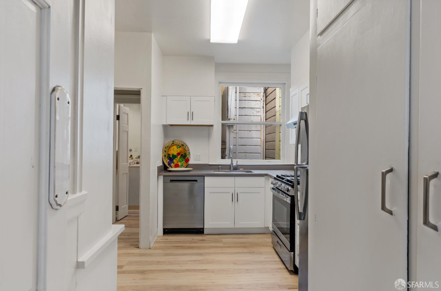 1272-1276 Sacramento Street