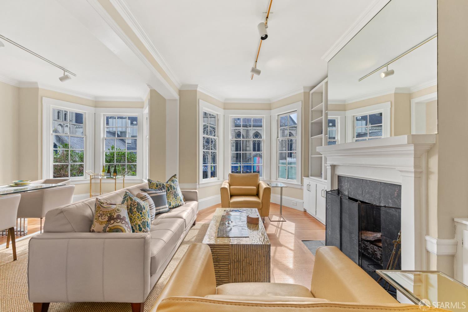 1272-1276 Sacramento Street