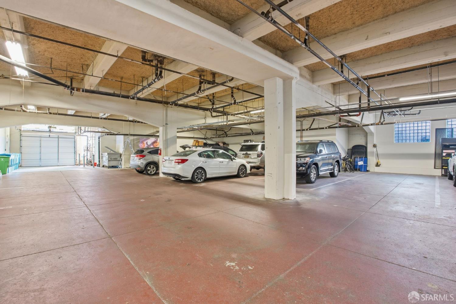 1960 Hayes Street # 8