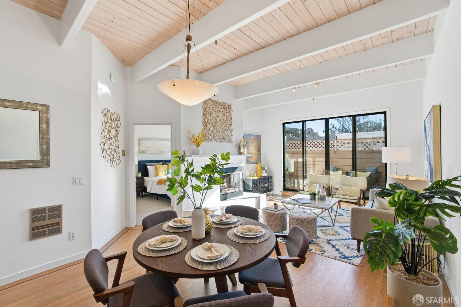 1960 Hayes Street # 8