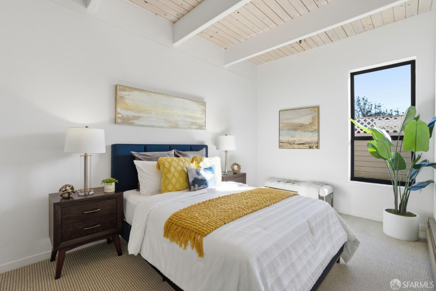 1960 Hayes Street # 8