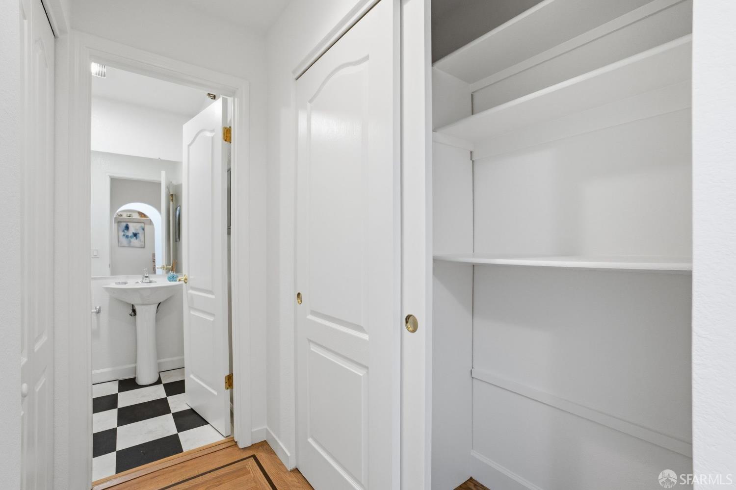 1960 Hayes Street # 8