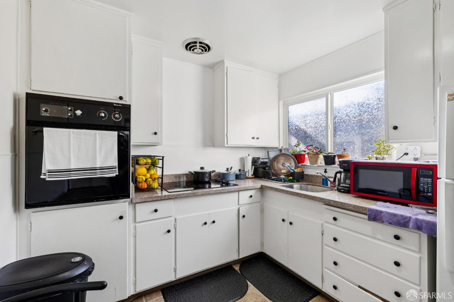 619 Monterey Boulevard