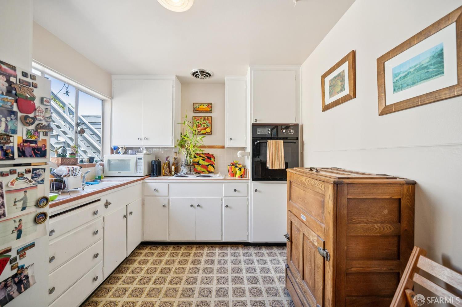 619 Monterey Boulevard