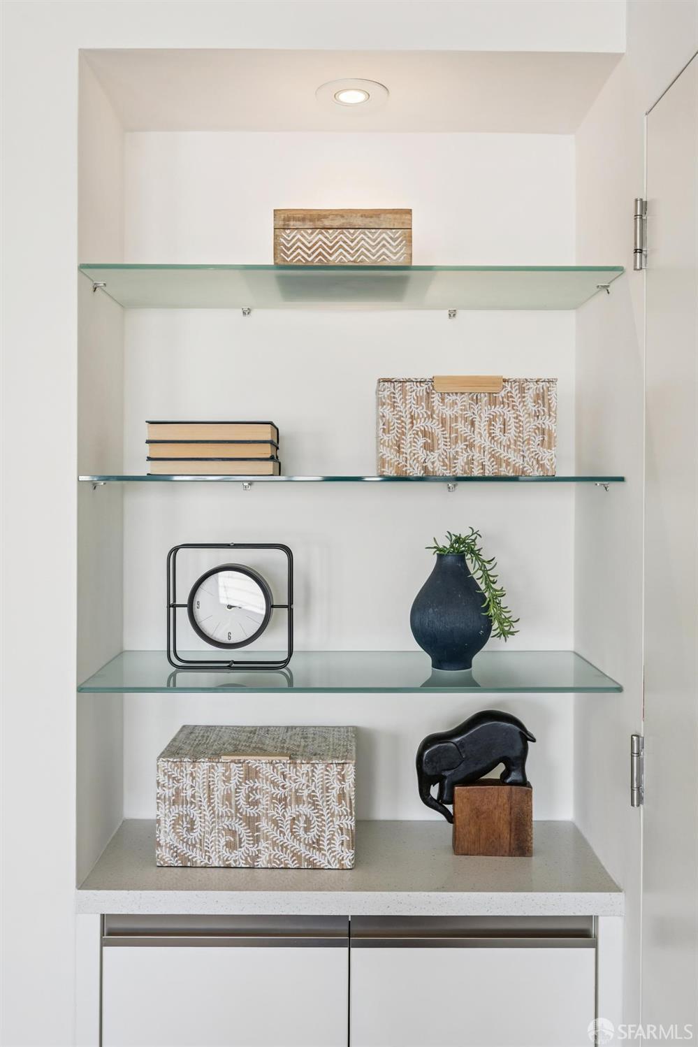 2020 Ellis Street # 402