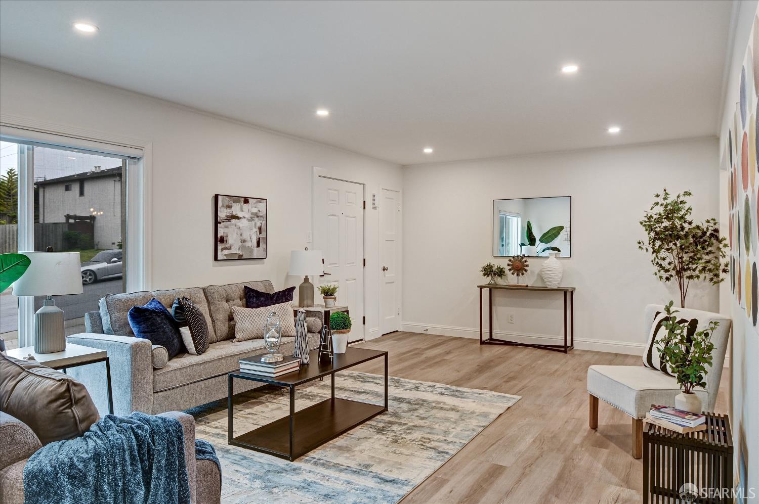 1867 Sweetwood Drive