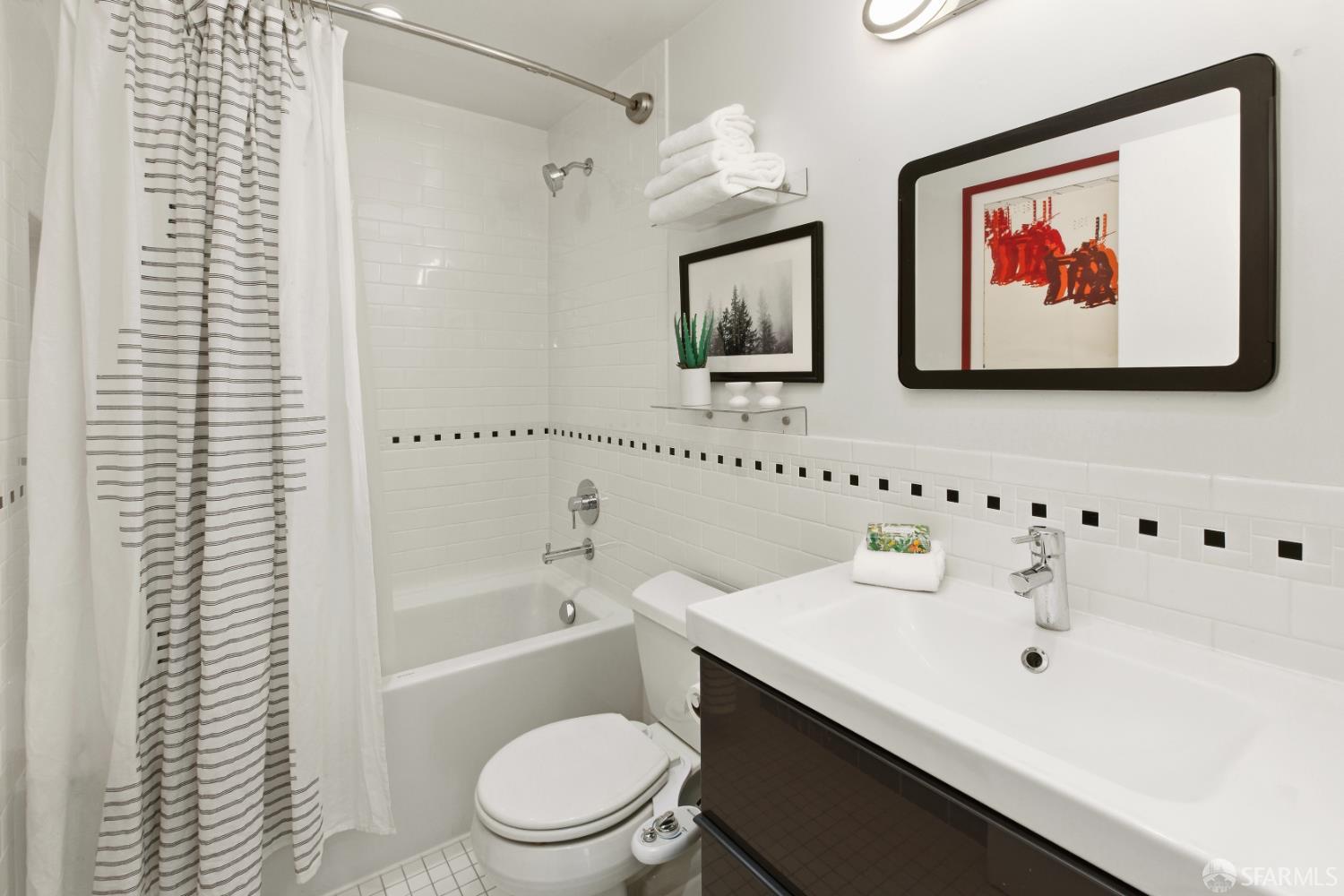 68 Mccoppin Street # 11